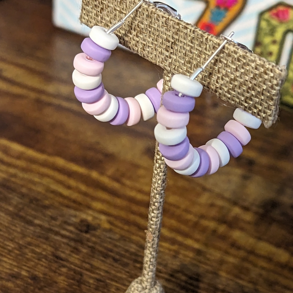🎀 Clay Beads Beaded Hoop Earrings NEW! - Picture 2 of 4
